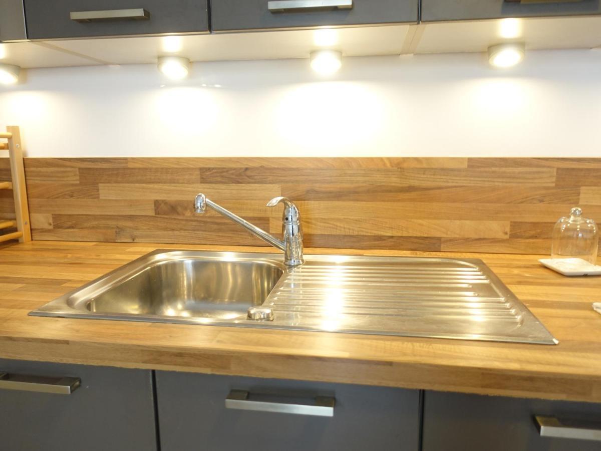 Lovely Appartement With Balcony 5Min Train Station Cannes Bagian luar foto