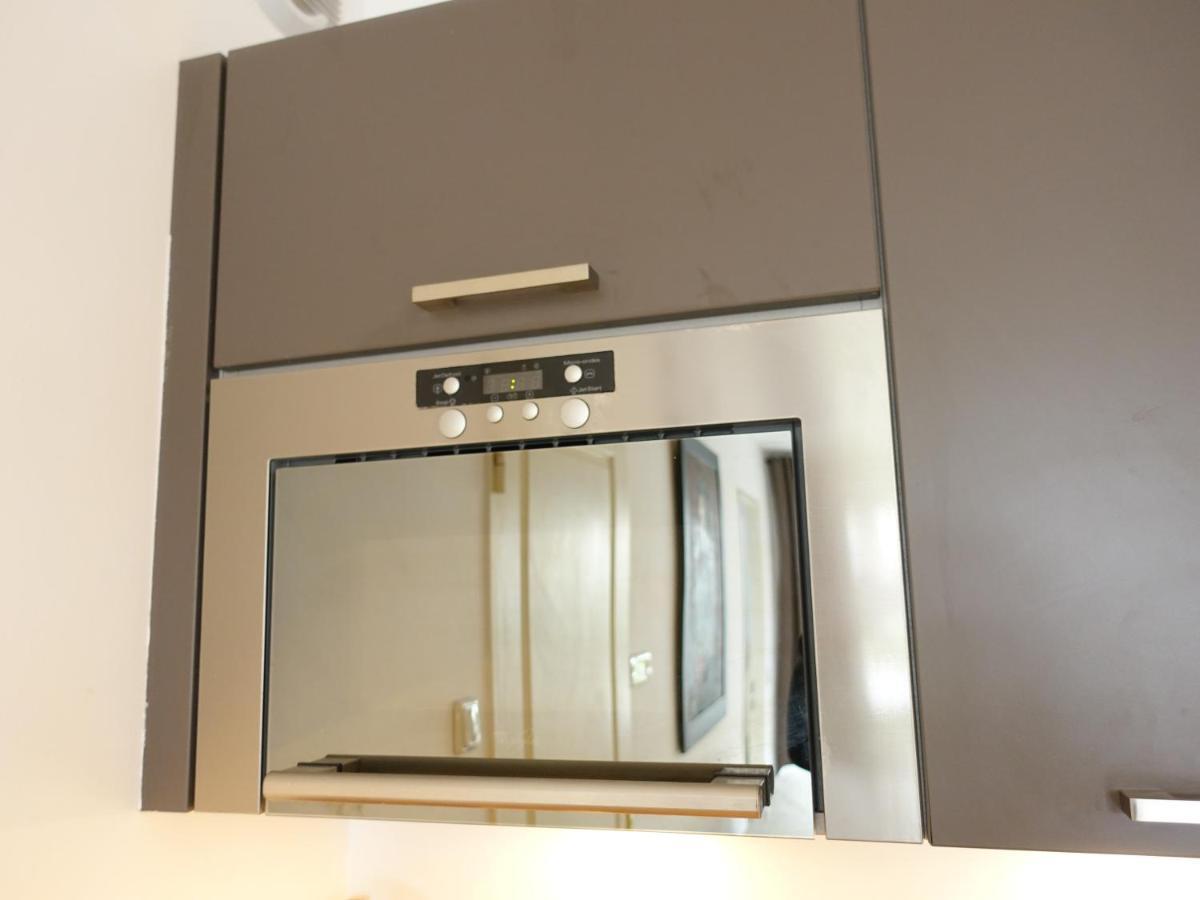 Lovely Appartement With Balcony 5Min Train Station Cannes Bagian luar foto